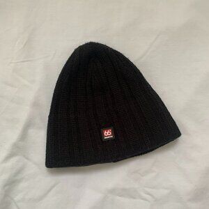 66 North beanie
